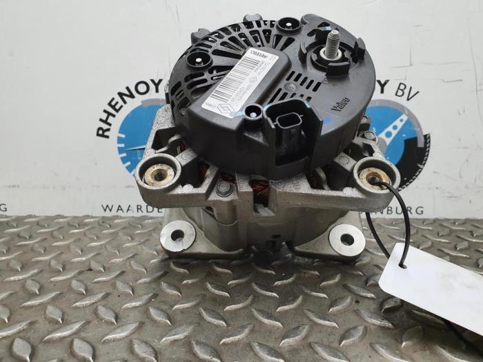 Gebruikte Alternator Renault Laguna Prijs € 60,50 Inclusief btw aangeboden door Rhenoy Onderdelen b.v.