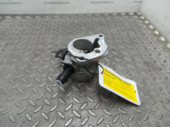 Gebruikte Vacuumpomp (Benzine) Renault Captur Prijs € 84,70 Inclusief btw aangeboden door Rhenoy Onderdelen b.v.