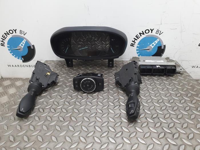 Gebruikte Diversen Ford KA Prijs € 181,50 Inclusief btw aangeboden door Rhenoy Onderdelen b.v.