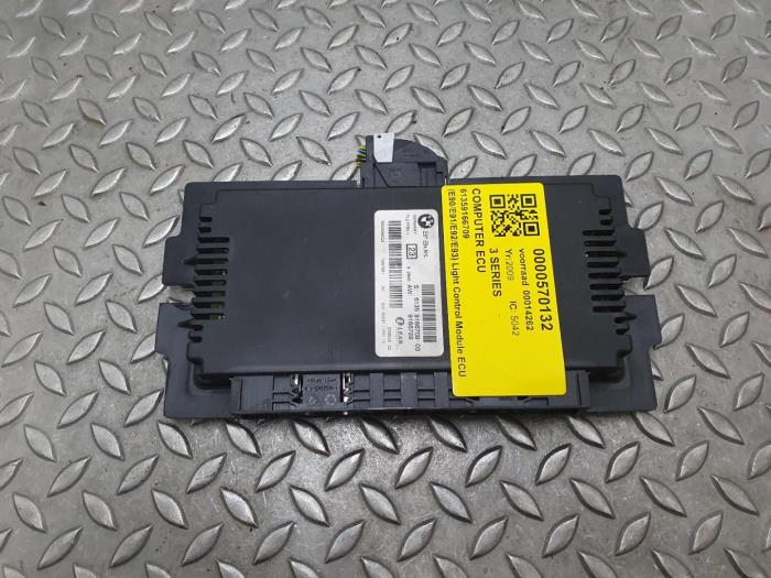 Gebruikte Computer Motormanagement BMW 3-Serie Prijs € 108,90 Inclusief btw aangeboden door Rhenoy Onderdelen b.v.