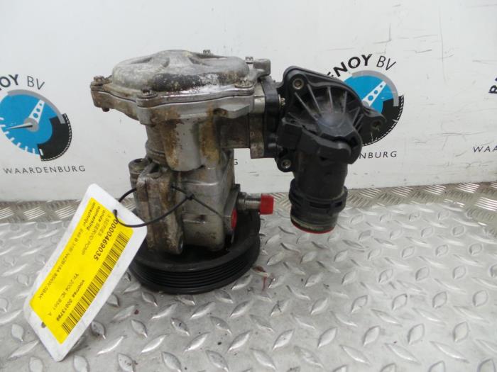 Gebruikte Stuurpomp BMW 3-Serie Prijs € 60,50 Inclusief btw aangeboden door Rhenoy Onderdelen b.v.