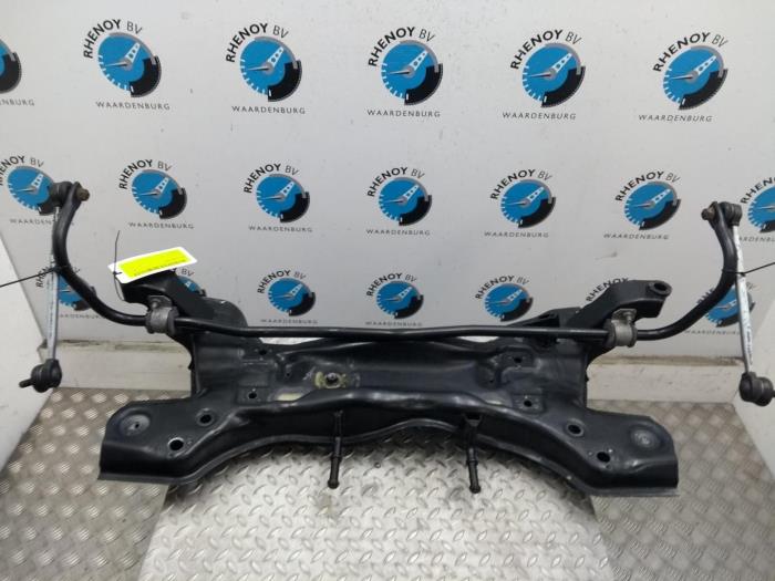Gebruikte Subframe Volkswagen Polo Prijs € 96,80 Inclusief btw aangeboden door Rhenoy Onderdelen b.v.