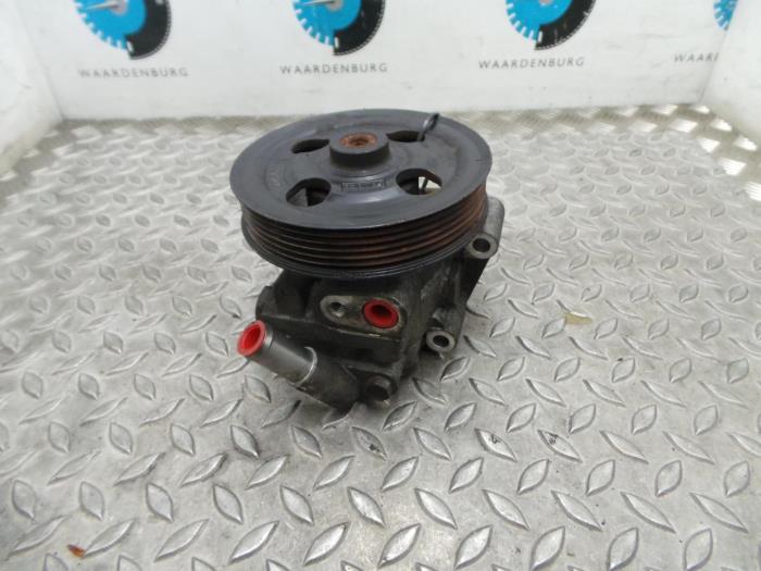 Gebruikte Servopomp Ford Mondeo Prijs € 84,70 Inclusief btw aangeboden door Rhenoy Onderdelen b.v.