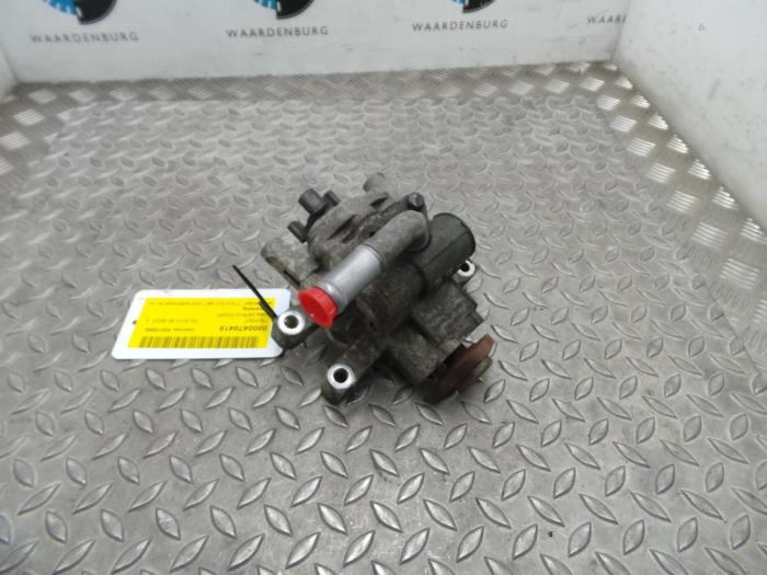 Gebruikte Pomp Servo Ford Transit Prijs € 84,70 Inclusief btw aangeboden door Rhenoy Onderdelen b.v.