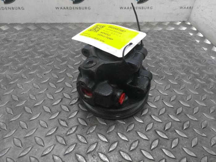 Gebruikte Servopomp Ford Mondeo Prijs € 60,50 Inclusief btw aangeboden door Rhenoy Onderdelen b.v.
