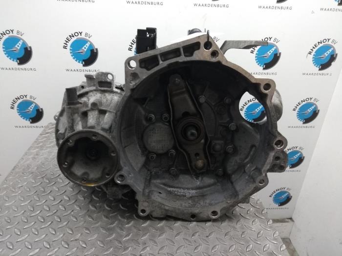 Gebruikte Versnellingsbak Chevrolet Aveo Prijs € 242,00 Inclusief btw aangeboden door Rhenoy Onderdelen b.v.