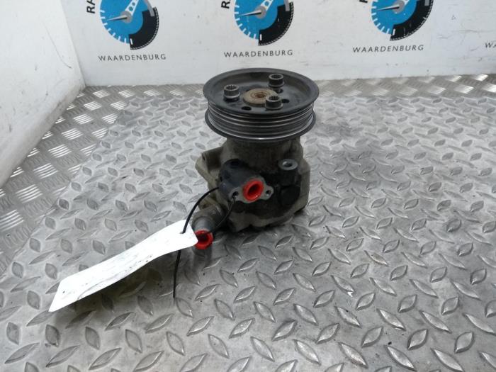Gebruikte Pomp Servo Volkswagen Bestel Prijs € 84,70 Inclusief btw aangeboden door Rhenoy Onderdelen b.v.