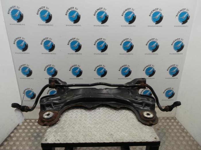 Gebruikte Subframe Volkswagen Golf Prijs € 60,50 Inclusief btw aangeboden door Rhenoy Onderdelen b.v.