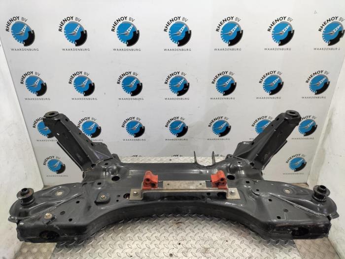 Gebruikte Subframe Opel Movano Prijs € 181,50 Inclusief btw aangeboden door Rhenoy Onderdelen b.v.