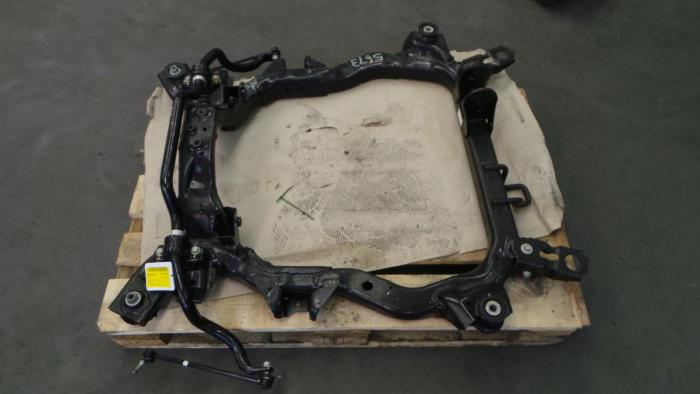 Gebruikte Subframe Chevrolet Captiva Prijs € 465,85 Inclusief btw aangeboden door Rhenoy Onderdelen b.v.