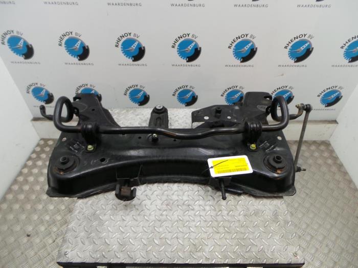 Gebruikte Subframe Nissan NV200 Prijs € 169,40 Inclusief btw aangeboden door Rhenoy Onderdelen b.v.
