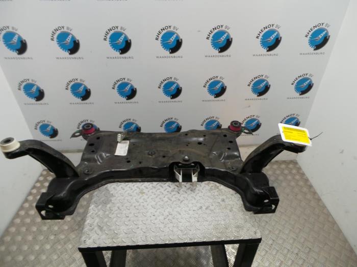 Gebruikte Subframe Ford Kuga Prijs € 181,50 Inclusief btw aangeboden door Rhenoy Onderdelen b.v.