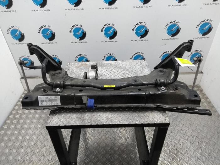 Gebruikte Subframe Ford Fiesta Prijs € 181,50 Inclusief btw aangeboden door Rhenoy Onderdelen b.v.