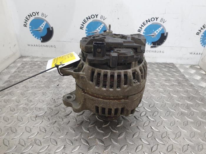 Gebruikte Dynamo Volkswagen Golf Prijs € 36,30 Inclusief btw aangeboden door Rhenoy Onderdelen b.v.