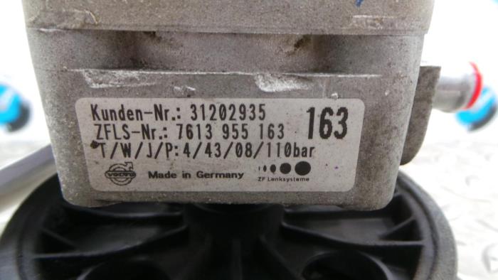 Gebruikte Servopomp Volvo S60 Prijs € 96,80 Inclusief btw aangeboden door Rhenoy Onderdelen b.v.