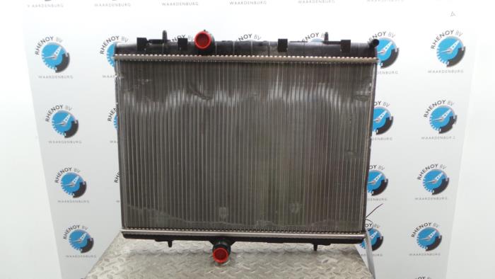 Gebruikte Radiateur Citroen DS4 Prijs € 121,00 Inclusief btw aangeboden door Rhenoy Onderdelen b.v.