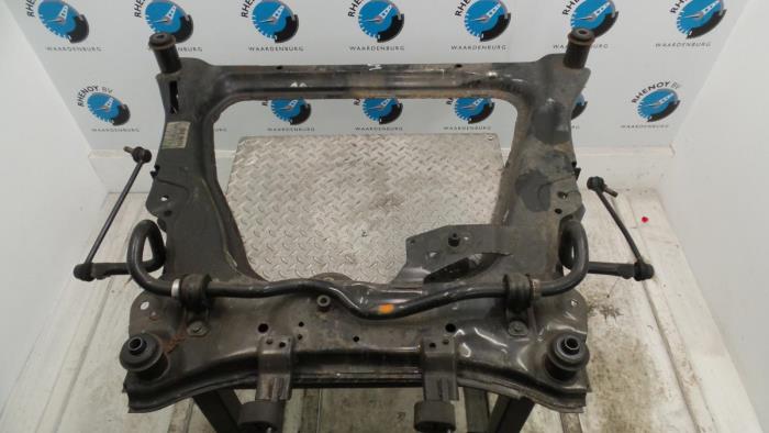 Gebruikte Subframe Nissan Juke Prijs € 242,00 Inclusief btw aangeboden door Rhenoy Onderdelen b.v.