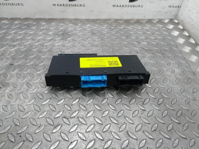 Gebruikte Computer Motormanagement BMW 3-Serie Prijs € 72,60 Inclusief btw aangeboden door Rhenoy Onderdelen b.v.