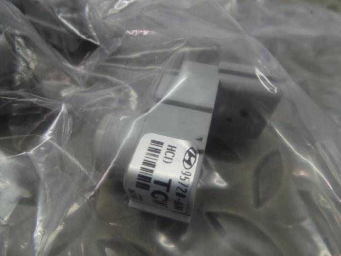 Gebruikte Diversen Hyundai I30 Prijs € 36,30 Inclusief btw aangeboden door Rhenoy Onderdelen b.v.