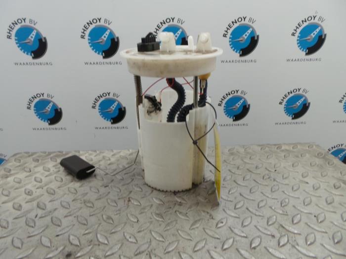 Gebruikte Tank element Pomp Ford B-Max Prijs € 90,75 Inclusief btw aangeboden door Rhenoy Onderdelen b.v.