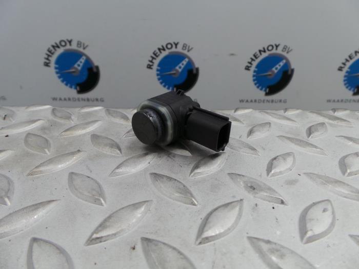 Gebruikte Diversen Ford Mondeo Prijs € 36,30 Inclusief btw aangeboden door Rhenoy Onderdelen b.v.