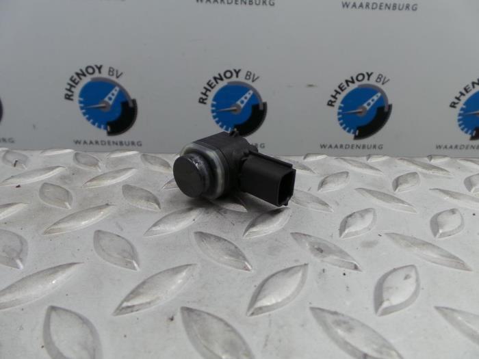 Gebruikte Diversen Ford Mondeo Prijs € 36,30 Inclusief btw aangeboden door Rhenoy Onderdelen b.v.