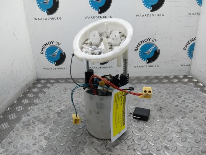 Gebruikte Tank element Pomp BMW 1-Serie Prijs € 60,50 Inclusief btw aangeboden door Rhenoy Onderdelen b.v.