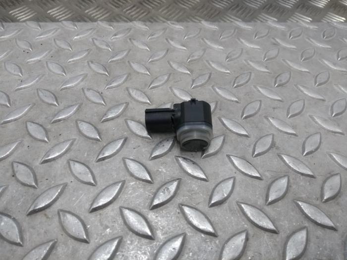 Gebruikte Diversen Ford Mondeo Prijs € 36,30 Inclusief btw aangeboden door Rhenoy Onderdelen b.v.