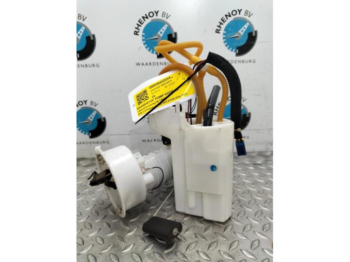 Gebruikte Tank element Pomp BMW Z4 Prijs € 60,50 Inclusief btw aangeboden door Rhenoy Onderdelen b.v.