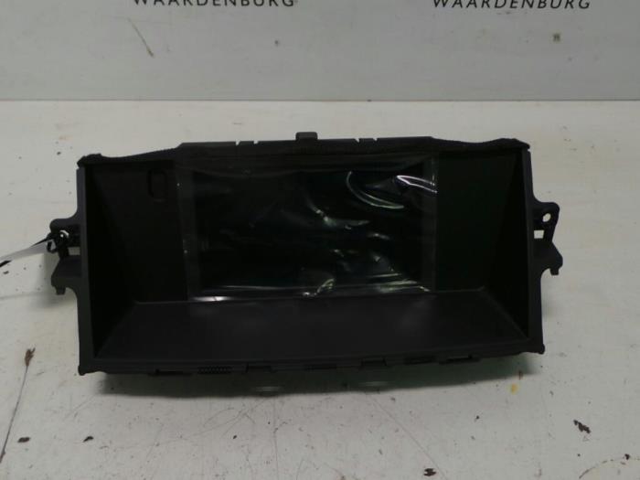 Gebruikte Boordcomputer Renault Latitude Prijs € 242,00 Inclusief btw aangeboden door Rhenoy Onderdelen b.v.