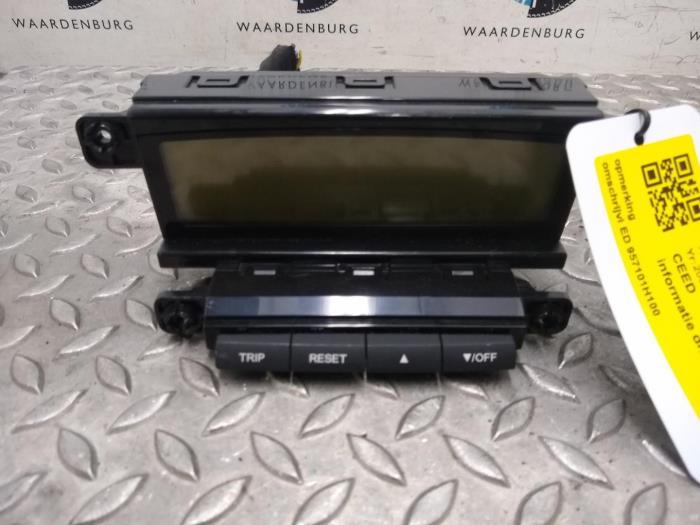 Gebruikte Computer boord Kia Ceed Prijs € 48,40 Inclusief btw aangeboden door Rhenoy Onderdelen b.v.
