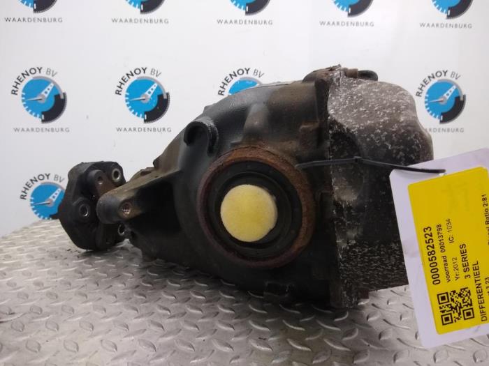 Gebruikte Cardanklok achter BMW 3-Serie Prijs € 544,50 Inclusief btw aangeboden door Rhenoy Onderdelen b.v.