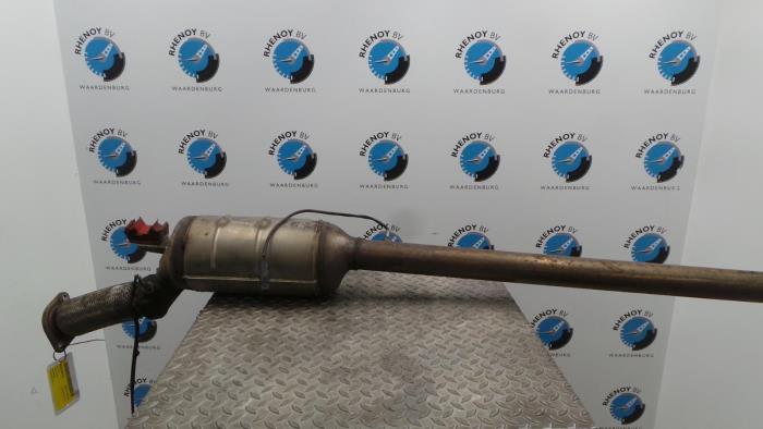 Gebruikte Roetfilter Renault Laguna Prijs € 260,15 Inclusief btw aangeboden door Rhenoy Onderdelen b.v.