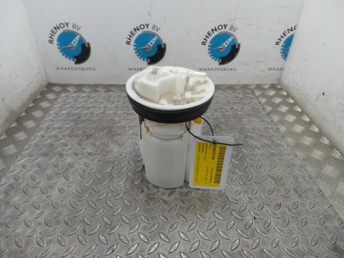 Gebruikte Tank element Pomp Ford Fiesta Prijs € 60,50 Inclusief btw aangeboden door Rhenoy Onderdelen b.v.