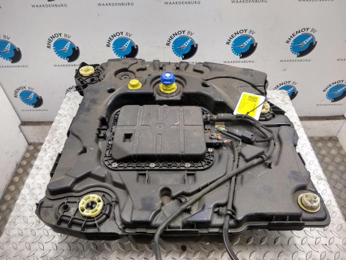 Gebruikte Pomp adblue Peugeot 2008 Prijs € 484,00 Inclusief btw aangeboden door Rhenoy Onderdelen b.v.