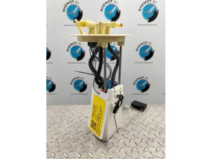 Gebruikte Tank element Pomp Ford Ranger Prijs € 181,50 Inclusief btw aangeboden door Rhenoy Onderdelen b.v.