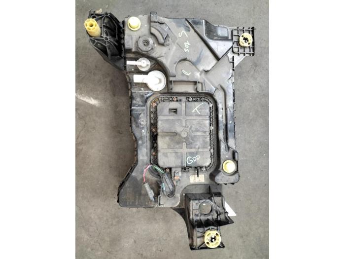 Gebruikte Pomp adblue Peugeot 308 Prijs € 363,00 Inclusief btw aangeboden door Rhenoy Onderdelen b.v.