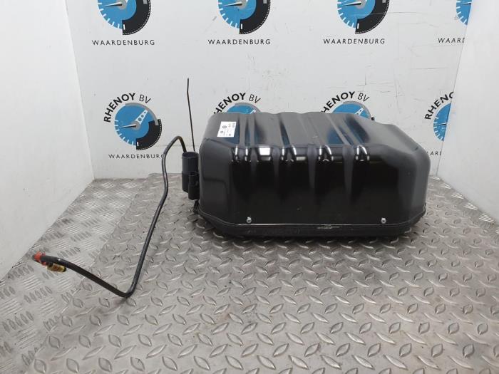 Gebruikte Compressor Jaguar XF Sportbrake Prijs € 302,50 Inclusief btw aangeboden door Rhenoy Onderdelen b.v.