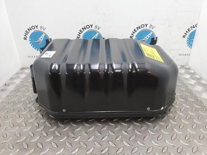 Gebruikte Compressor Landrover Discovery Prijs € 726,00 Inclusief btw aangeboden door Rhenoy Onderdelen b.v.