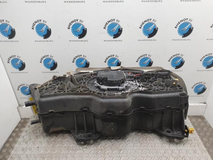Gebruikte Pomp adblue Citroen Jumper Prijs € 484,00 Inclusief btw aangeboden door Rhenoy Onderdelen b.v.