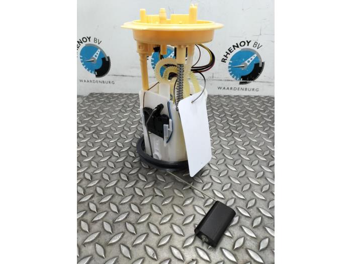 Gebruikte Tank element Pomp Ford Tourneo Connect Prijs € 96,80 Inclusief btw aangeboden door Rhenoy Onderdelen b.v.