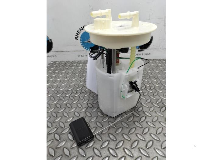 Gebruikte Tank element Pomp Ford Transit Custom Prijs € 181,50 Inclusief btw aangeboden door Rhenoy Onderdelen b.v.