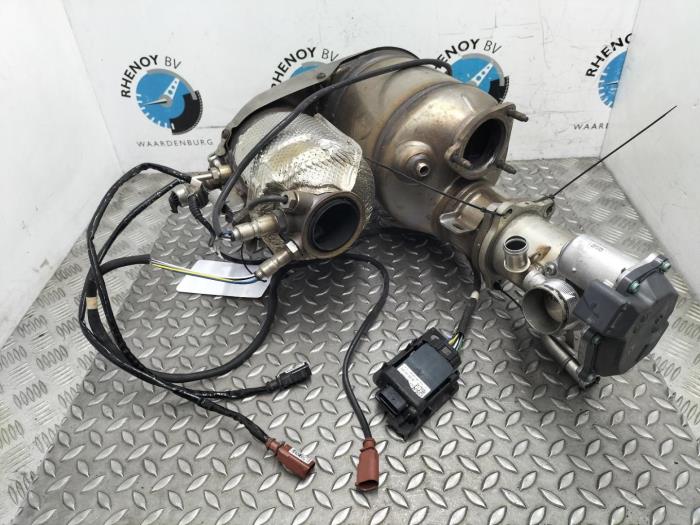Gebruikte Roetfilter Audi A5 Prijs € 544,50 Inclusief btw aangeboden door Rhenoy Onderdelen b.v.