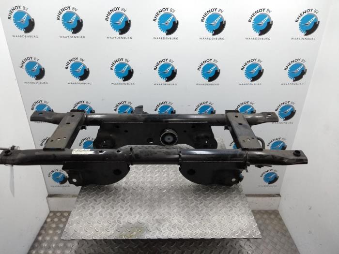 Gebruikte Subframe Dacia Duster Prijs € 411,40 Inclusief btw aangeboden door Rhenoy Onderdelen b.v.