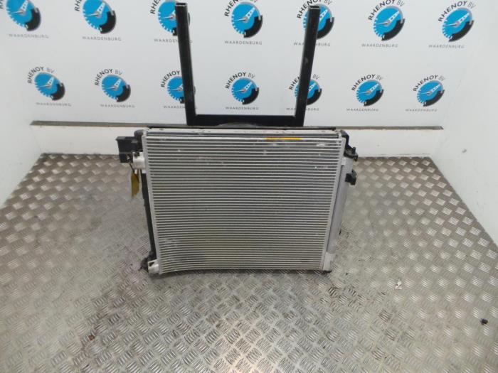Gebruikte Radiateur Nissan Qashqai Prijs € 423,50 Inclusief btw aangeboden door Rhenoy Onderdelen b.v.