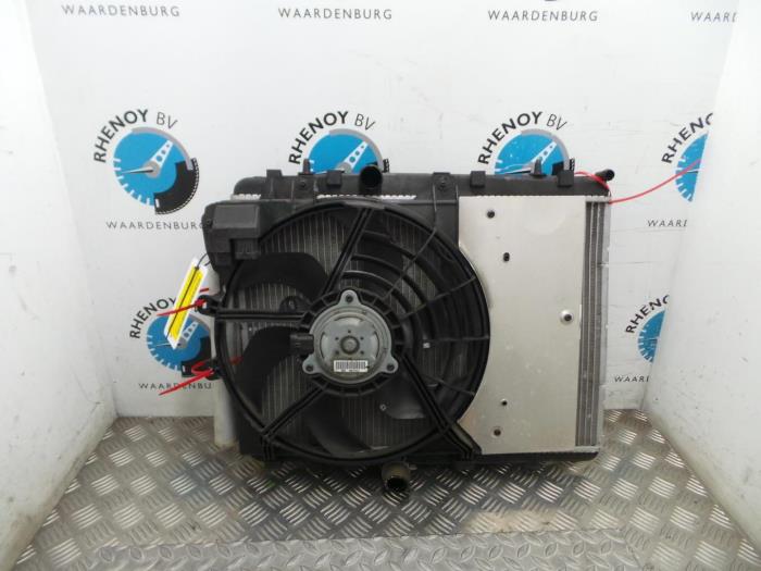 Gebruikte Radiateur Citroen C3 Picasso Prijs € 181,50 Inclusief btw aangeboden door Rhenoy Onderdelen b.v.