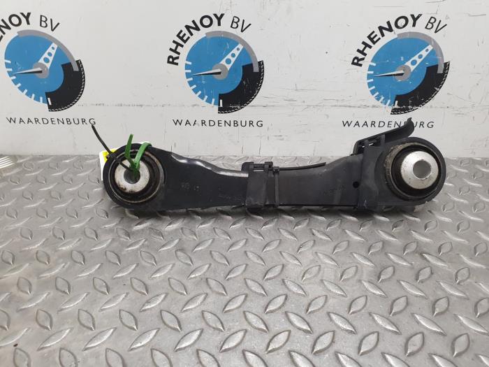 Gebruikte Spoorstang midden BMW 5-Serie Prijs € 60,50 Inclusief btw aangeboden door Rhenoy Onderdelen b.v.