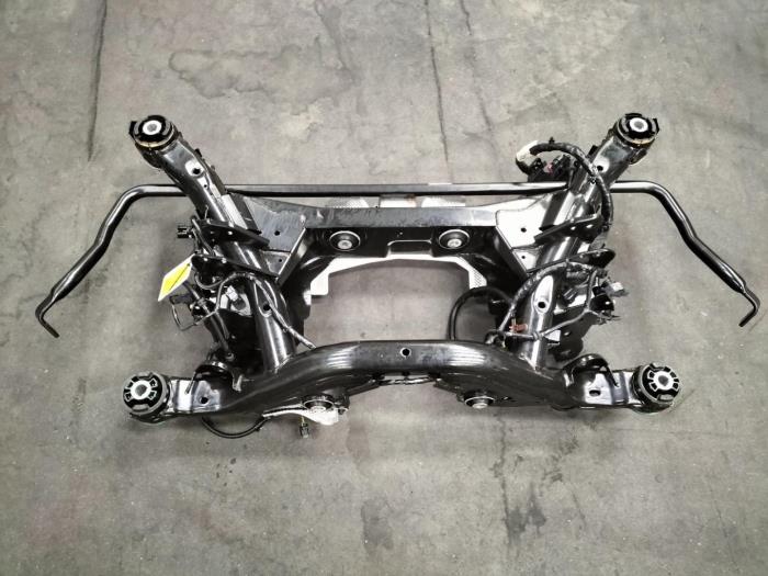 Gebruikte Subframe Landrover Range Rover Prijs € 302,50 Inclusief btw aangeboden door Rhenoy Onderdelen b.v.