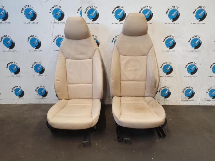 Gebruikte Display Interieur BMW Z4 Prijs € 605,00 Inclusief btw aangeboden door Rhenoy Onderdelen b.v.