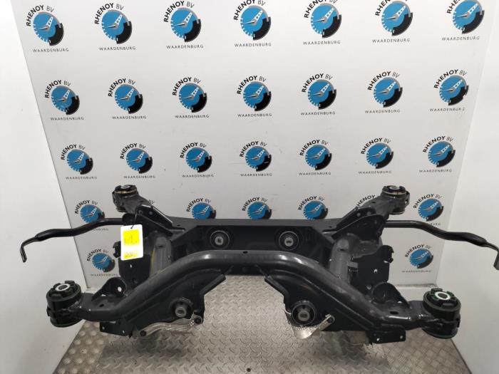 Gebruikte Subframe Landrover Discovery Sport L550 Prijs € 484,00 Inclusief btw aangeboden door Rhenoy Onderdelen b.v.